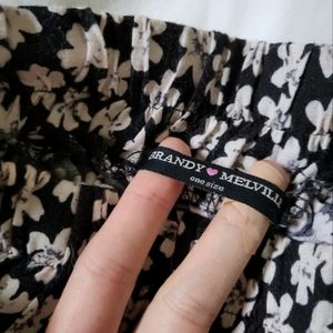 Womens brandy melville joggers fits like xxs